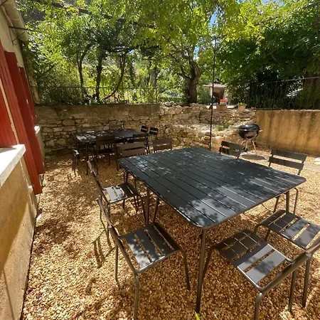 Roses Saint-André-de-Roquepertuis