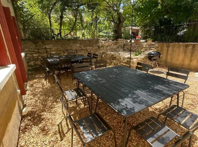 Roses Saint-André-de-Roquepertuis